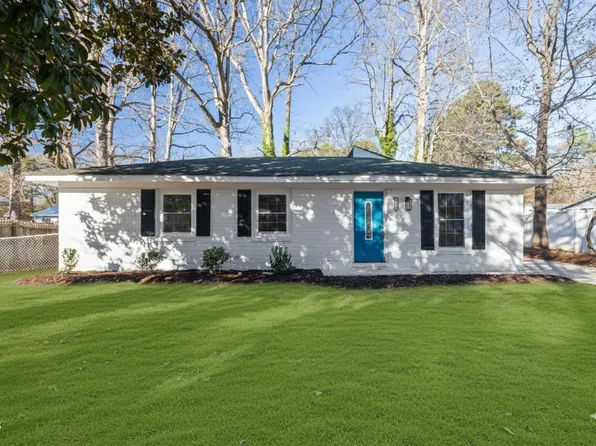 1317 Wrentree Cir, Raleigh, NC 27610