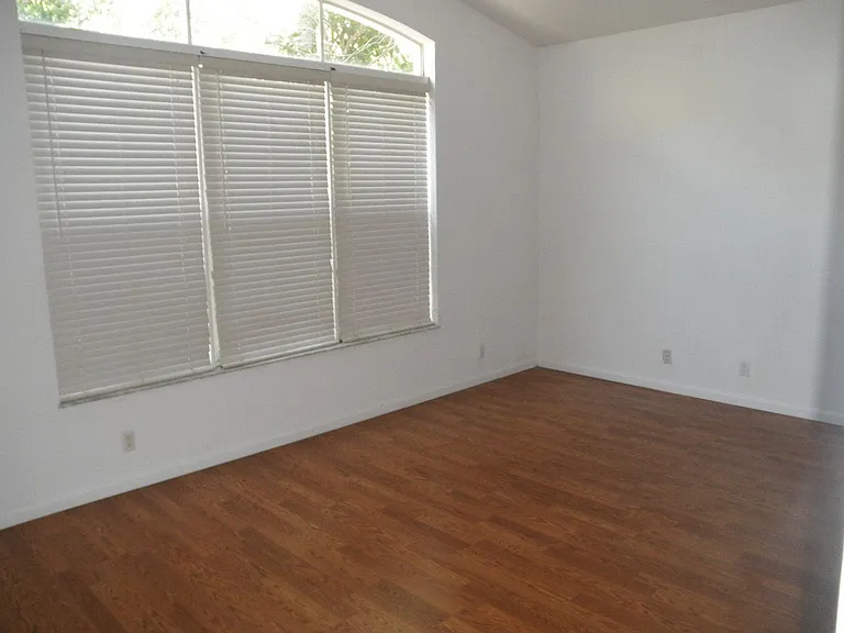 4311 N Magnolia Cir — Photo 12