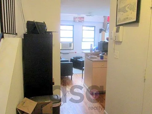 Rented by DSA Realty | media 31