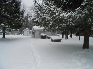 4923 Glenwood Dr, Harrison, MI 48625
