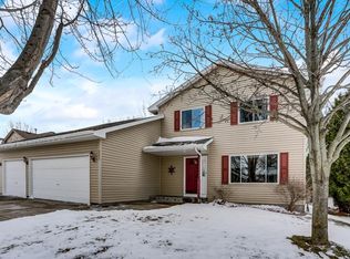 6559 Lower 12th St N, Oakdale, MN 55128