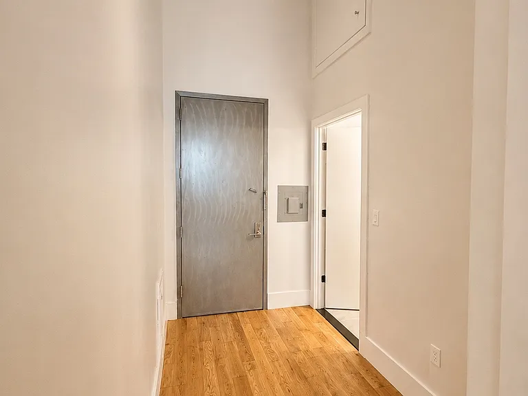 41 Kosciuszko St #108 — Photo 9