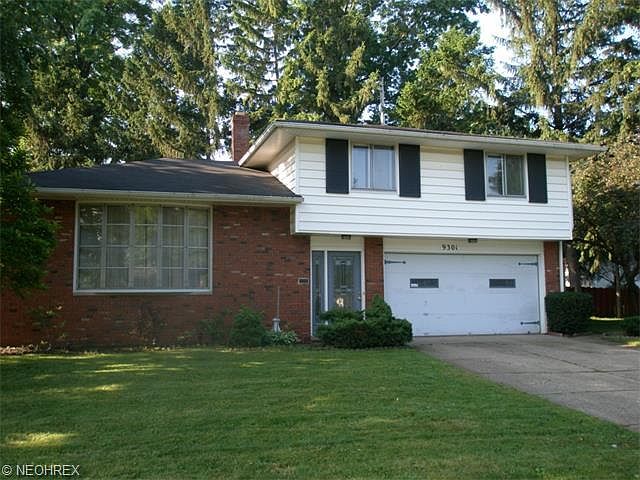 1st image of 9301 Harrow Dr