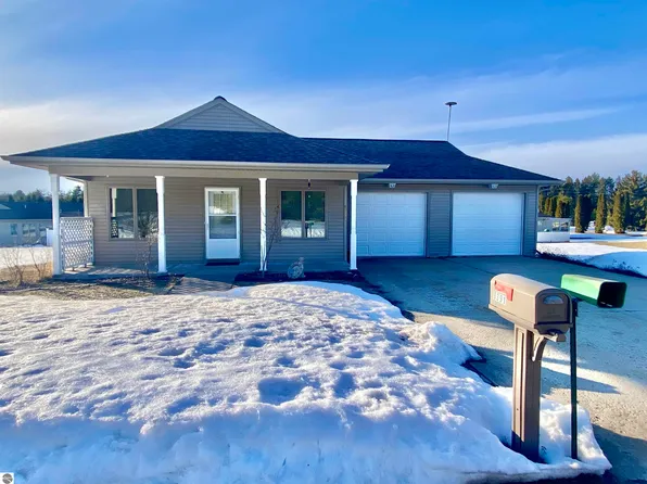 9391 NE Chippewa Dr #21, Mancelona, MI 49659