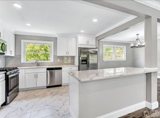 77 Wellington Rd, East Brunswick, NJ 08816