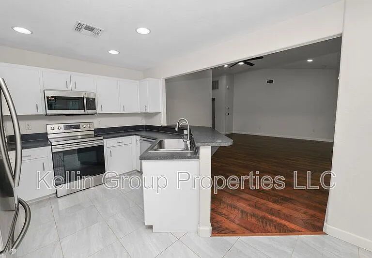 3284 Sanoma Dr — Photo 7
