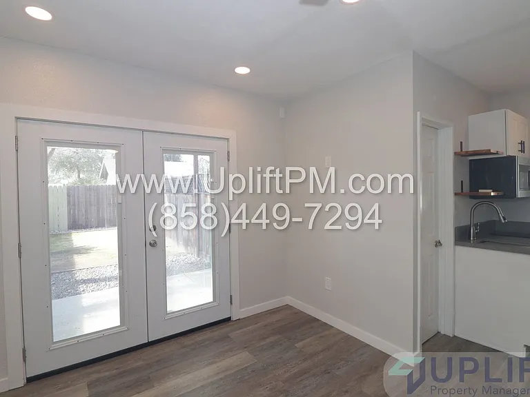 3639 36th St — Photo 8