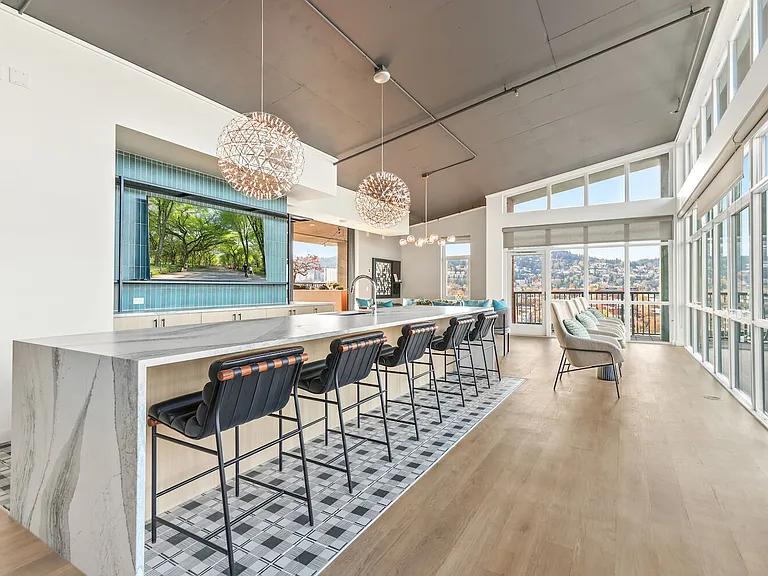 Asa Flats and Lofts — Photo 32