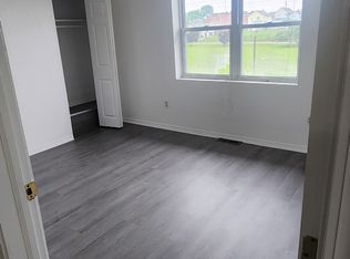 501 Jackson Ave APT E, Vandergrift, PA 15690
