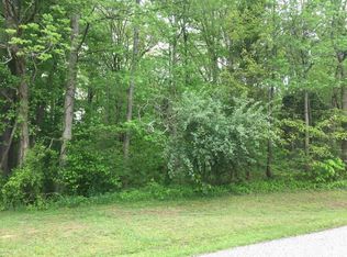 S Pine Tree Ln, Santa Claus, IN 47579