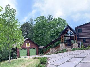 996 Settlers Ridge Rd #1, Ellijay, GA 30540
