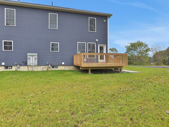 3rd image of 108 Clarks Ln