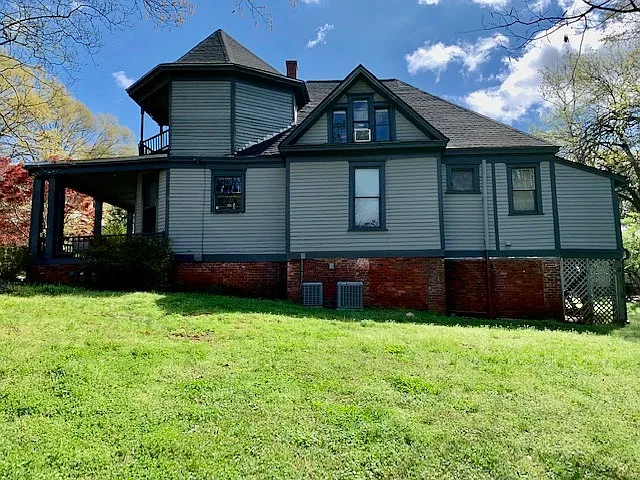 Side yard