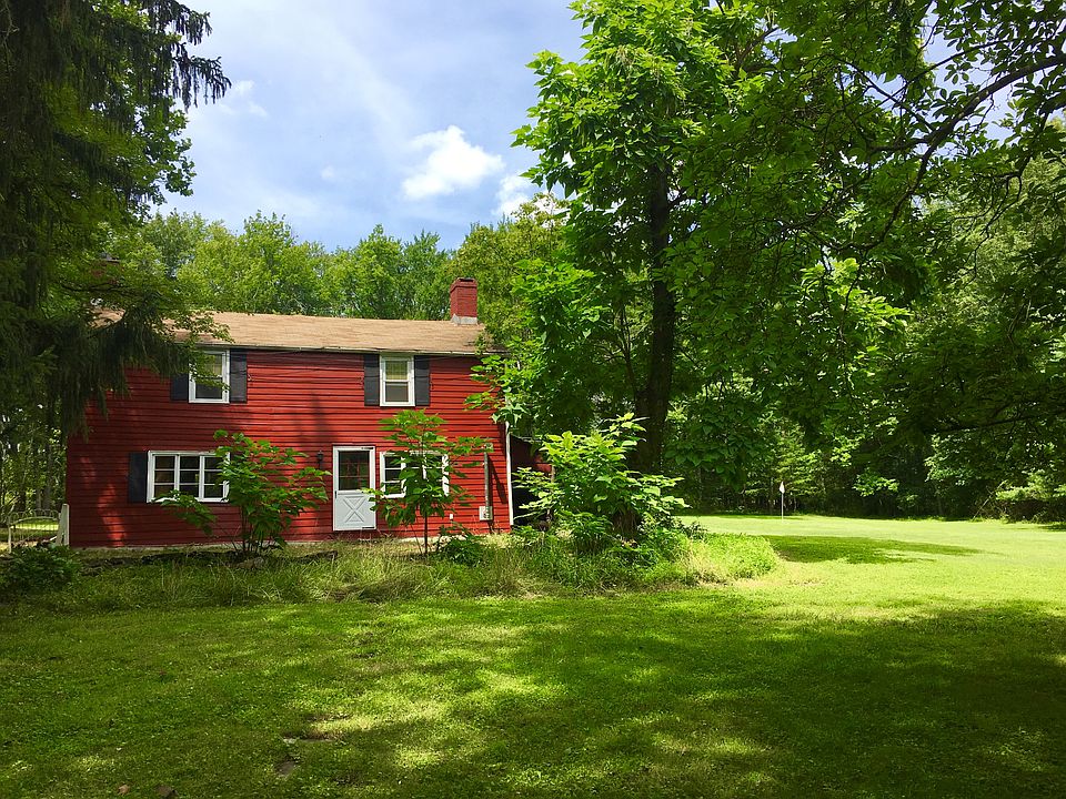 2nd image of 61 Goose Island Rd