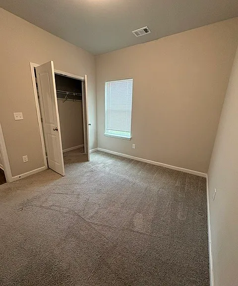 40 Hastings Ln — Photo 8