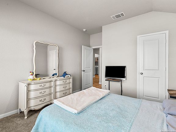 5th image of 4345 SOUTHTON BED