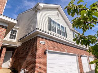 1498 Shagbark Dr, Bolingbrook, IL 60490