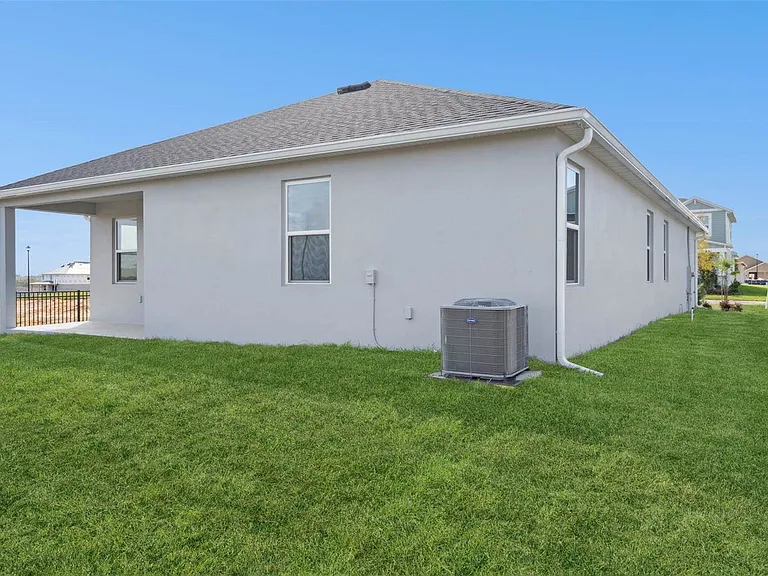 338 Ridgemark Ave — Photo 29