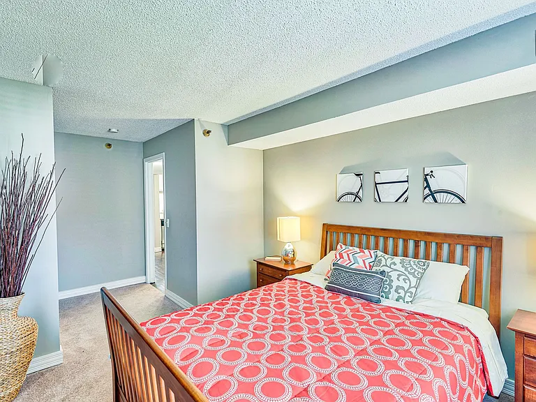 Southwind Village — Photo 23