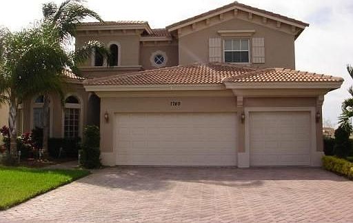 1st image of 1747 Belmont Cir SW