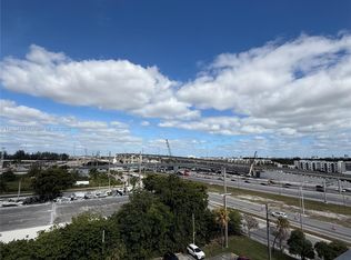 15600 NW 7th Ave APT 808, Miami, FL 33169