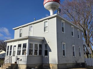 105 S 2nd Ave, New Hampton, IA 50659