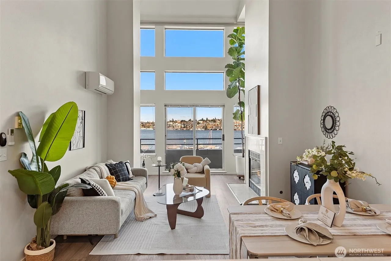 2 bed, 1575 sqft, $4,900 — Photo 3