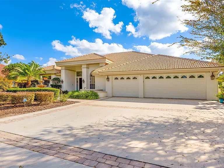 30312 Laurelwood Ln — Photo 4