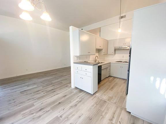 2nd image of 4234 W Kling St