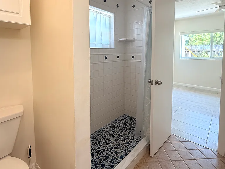 5701 SW 50th Ter #1 — Photo 9
