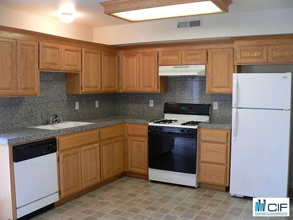 3rd image of 2220 Chanticleer Ave APT 10