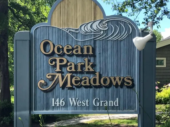 146 W Grand Ave APT 78, Old Orchard Beach, ME 04064