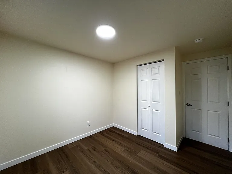 3404 SE 5th St — Photo 17