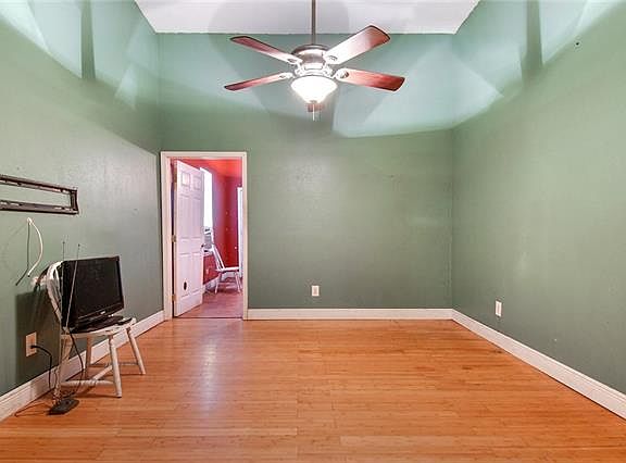 5th image of 2336 Gravier St