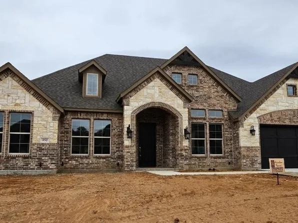 152 Saint Elias Dr, Burleson, TX 76028