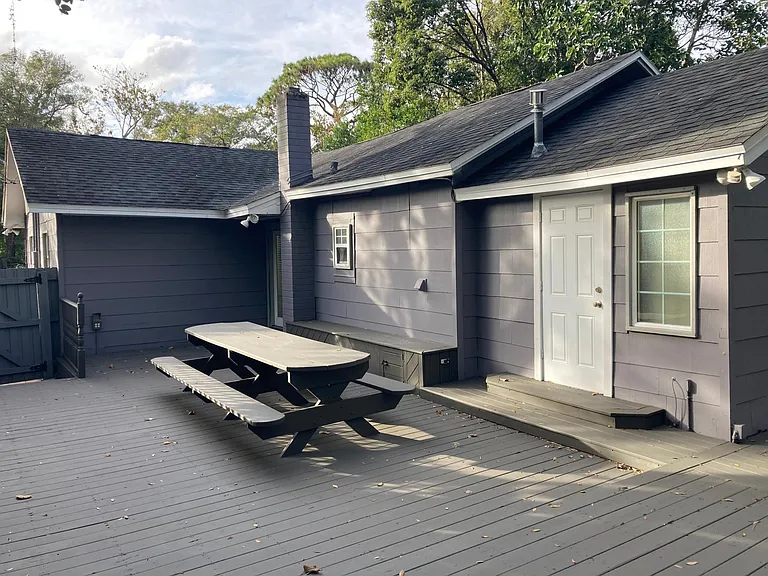 935 Altaloma Ave — Photo 12