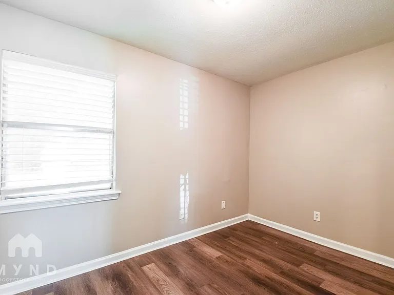 2695 Shady Grove Dr — Photo 16