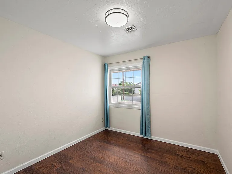 4148 Cole Way — Photo 24