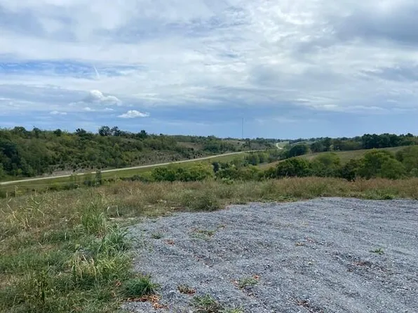 671 Fronks Ln, Brooksville, KY 41004