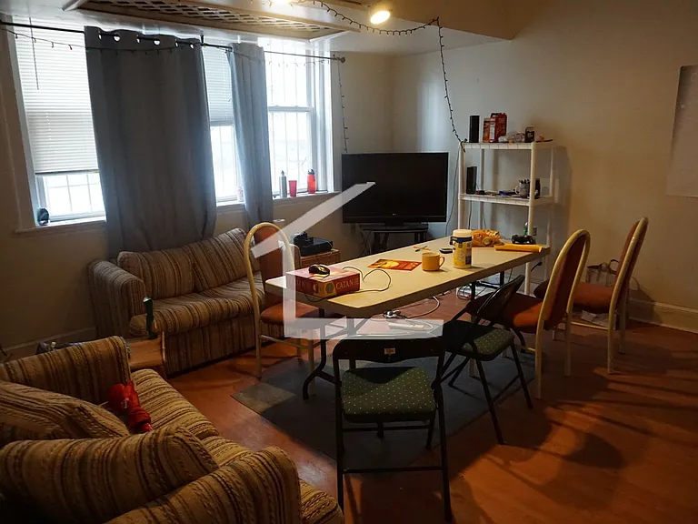 45 Ashford St #1 — Photo 7