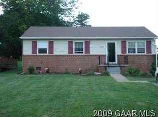 2709 Blair St, Staunton, VA 24401
