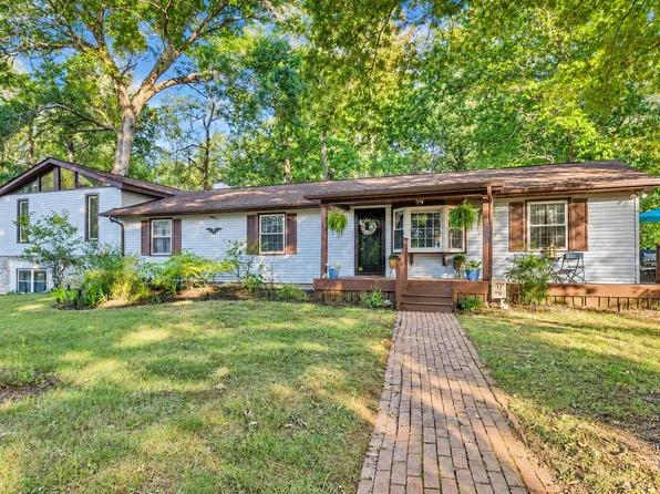 1182 Rabbit Dr, Thaxton, VA 24174