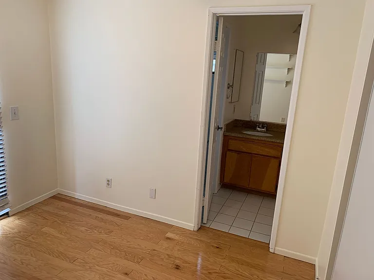 4955 Galano Dr — Photo 14