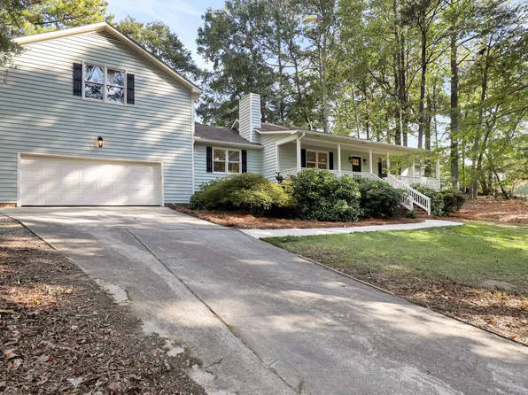 8512 Pinefield Rd, Apex, NC 27523