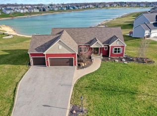 S83W22715 Lake Park Dr, Big Bend, WI 53103