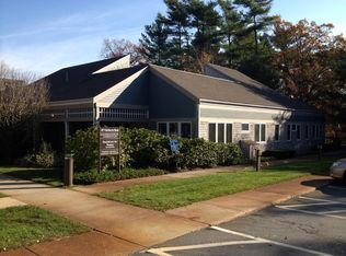 107 Fairhaven Rd, Mattapoisett, MA 02739