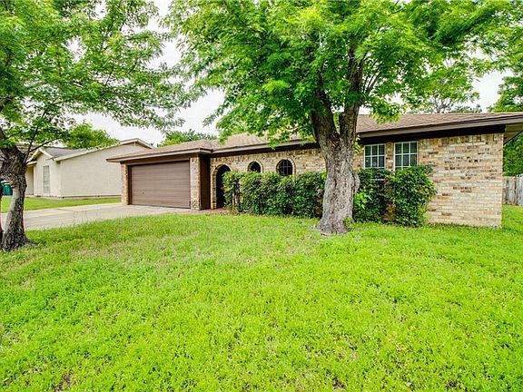 2nd image of 5421 Prince Dr
