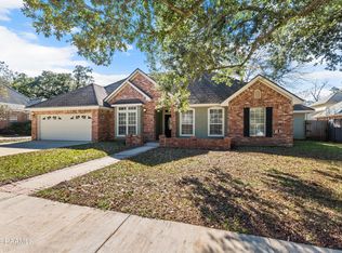 104 Nottoway Cir, Lafayette, LA 70508
