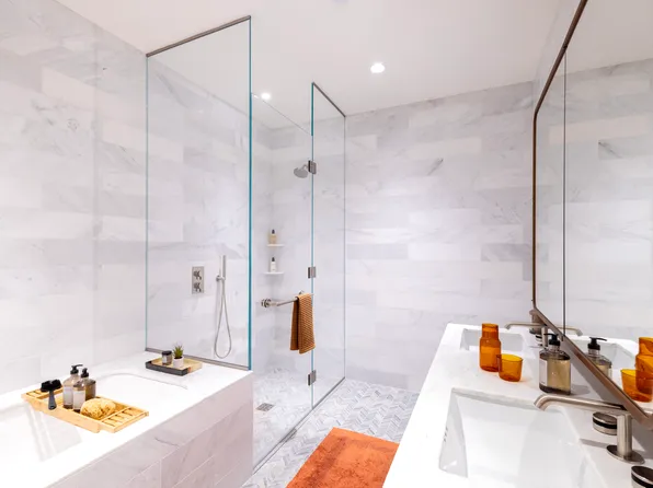 115 York Street 10LYORK image 3 of 38