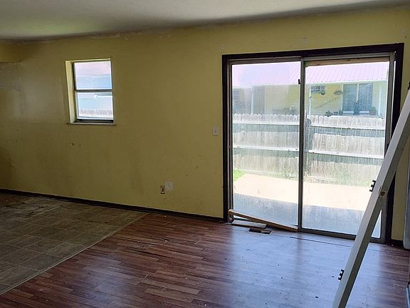 5th image of 93 Crane Rd